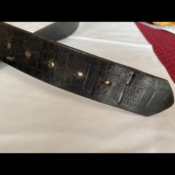 Vintage black leather belt - Picture 6 of 6